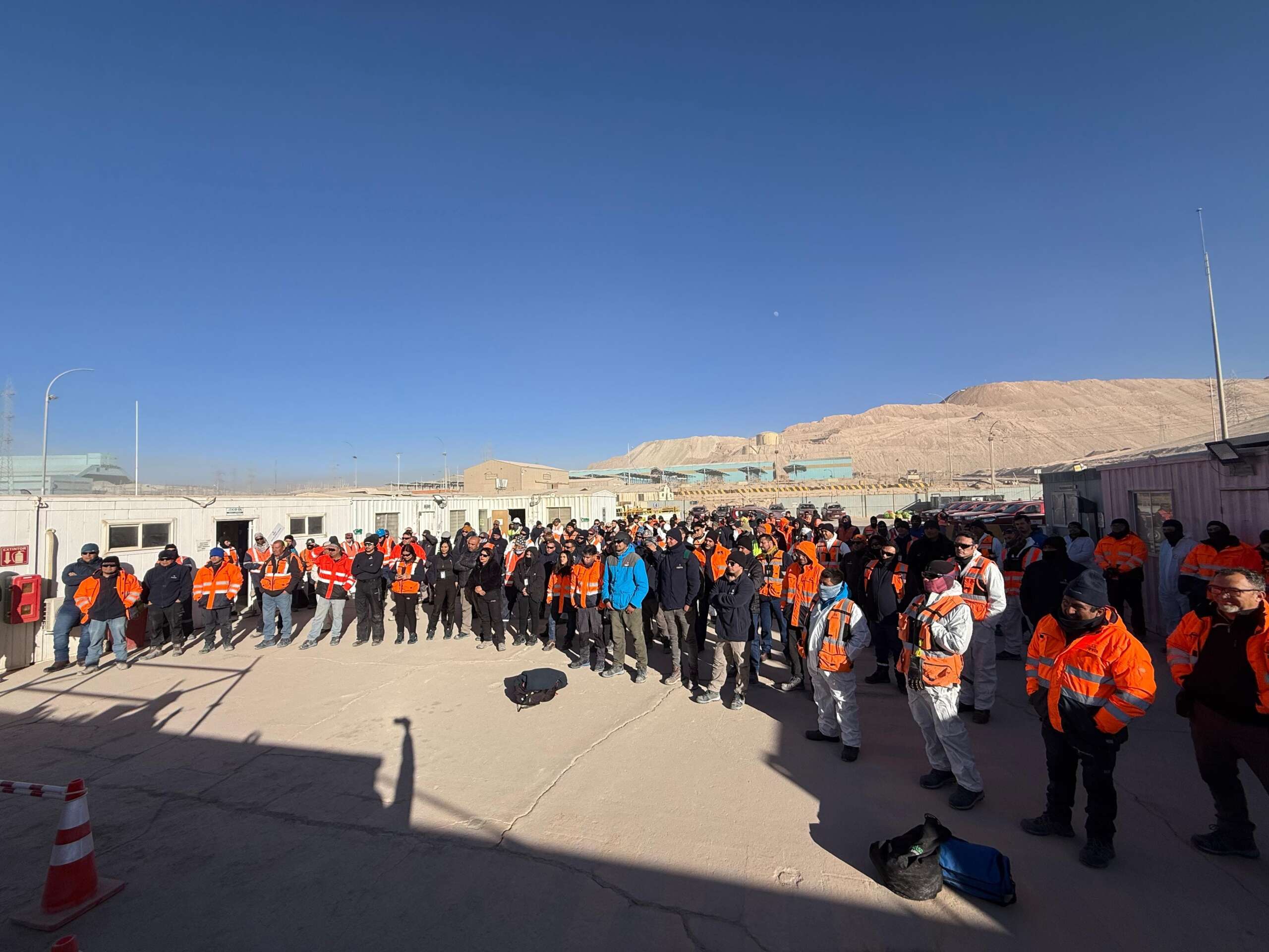 Con obra de teatro GESTA refuerza la cultura preventiva en mantenimiento mayor del Ch05 en Escondida | BHP